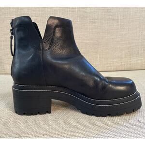 Gianni Bini New Cond, Black Leather Combat, Lug Sole Heel Boots, Zip, Size 10 M